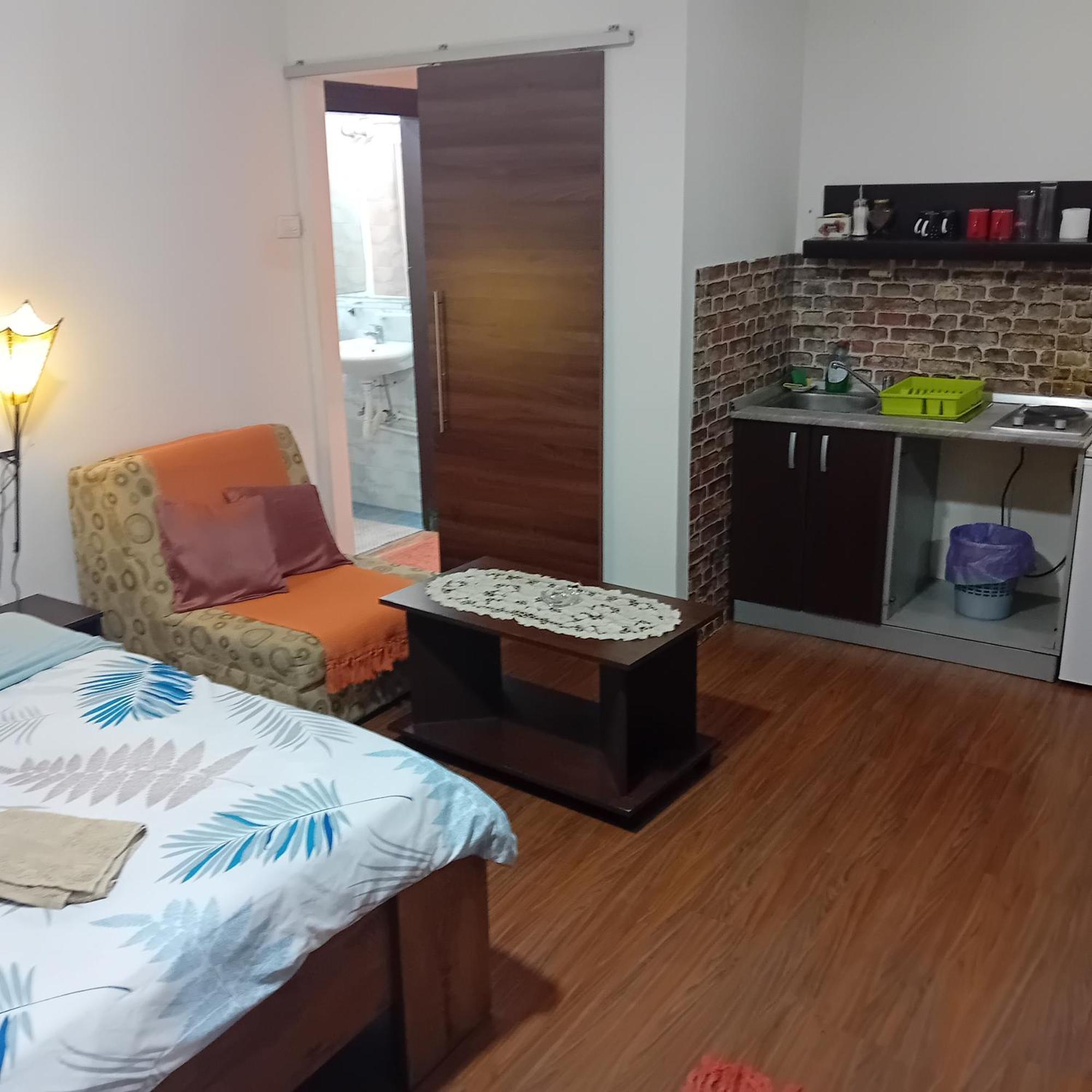 Apartment Viktor Stan Na Dan Šabac Esterno foto