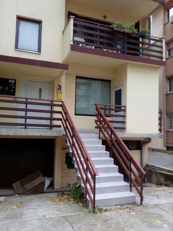Apartment Viktor Stan Na Dan Šabac Esterno foto
